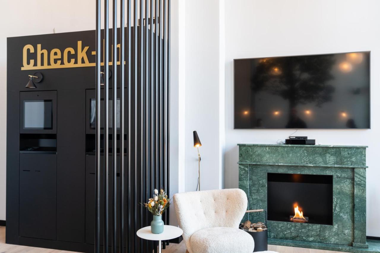 Black F Tower - Serviced Apartments Friburgo de Brisgovia Exterior foto